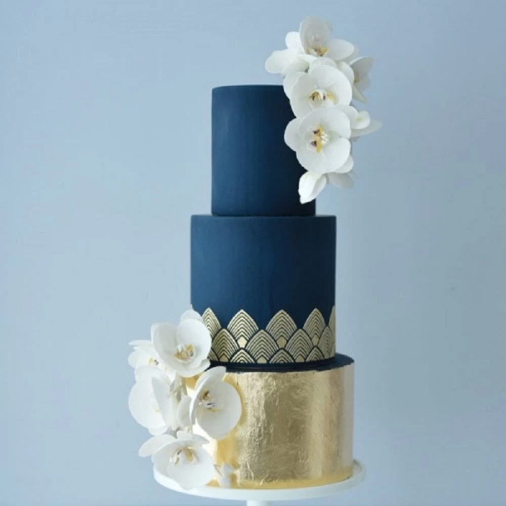 Evil Cake Genius Art Deco Feathers Cake Stencil - Standard Height 2 Evil Cake Genius Art Deco Feathers Cake Stencil - Standard Height - Image 2