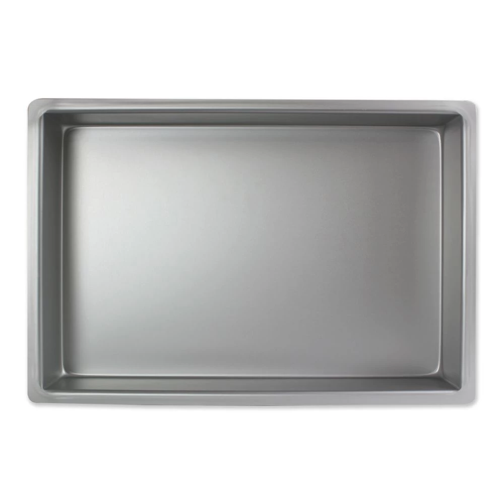 PME 3 Inch Deep Oblong Seamless Baking Tin 3 PME 3 Inch Deep Oblong Seamless Baking Tin - Image 3