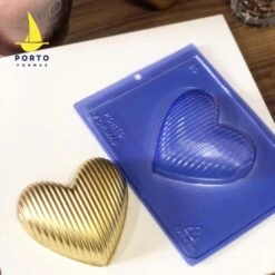 Alternative view of Porto Formas Striped Heart 3-Part Chocolate Mould
